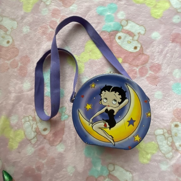 Hot Topic Handbags - 2001 Betty boop tin can with strap
